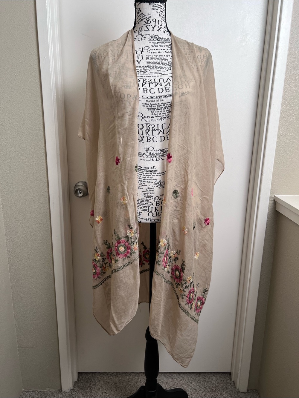 Beige Embroidered Floral Kimono Cardigan Boho Festival Lightweight Duster